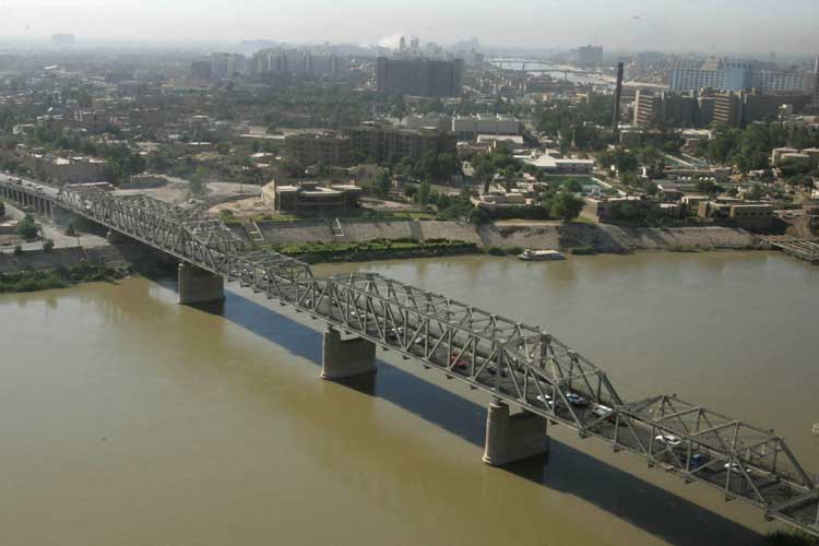 en viktig bro över Tigris