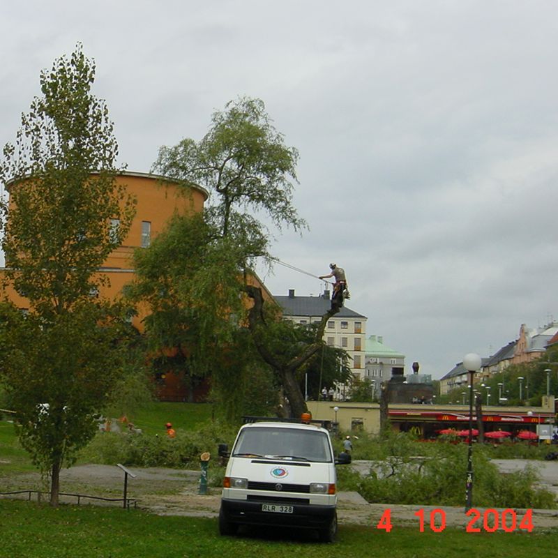 vid hamnen i Bergkvara 30 sept 2004